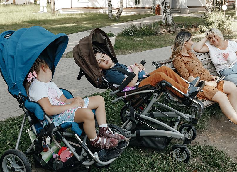Почему рождаются дети с ДЦП — провоцирующие факторы и причины